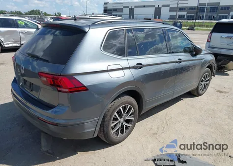 2019 Volkswagen Tiguan 2.0T Se/2.0T Sel/2.0T Sel R-Line/2.0T Sel R-Line Black z USA, uszkodzony, nr VIN 3VV3B7AX6KM046364